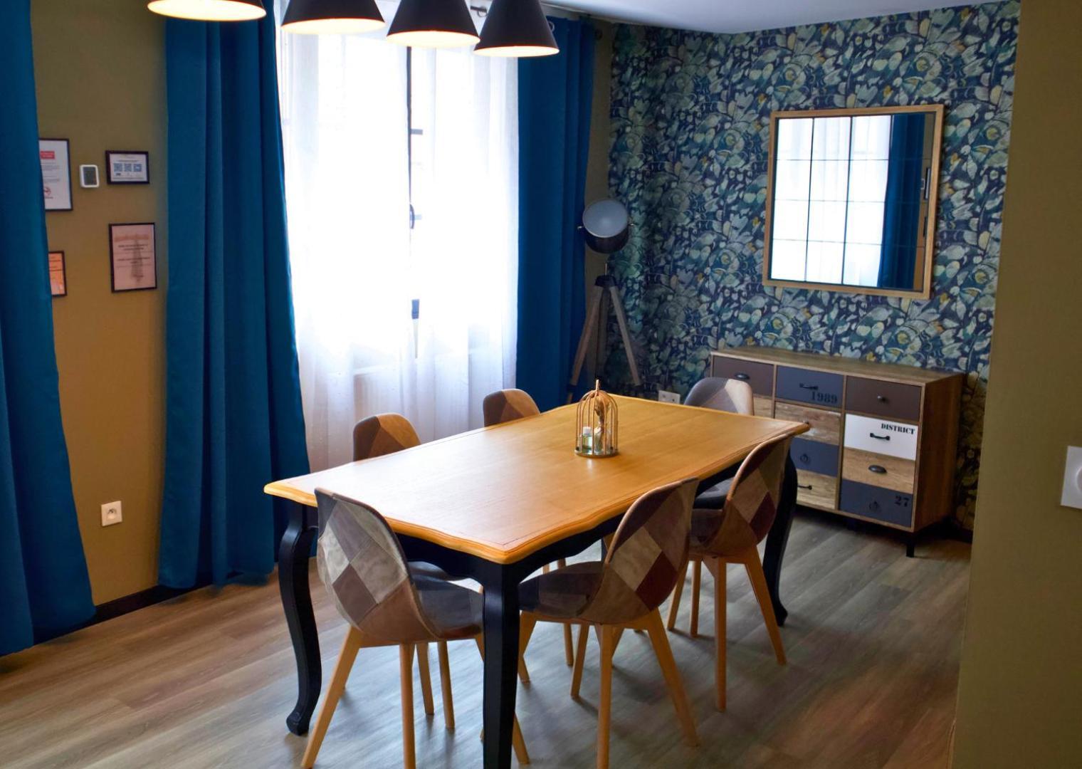 Sejour Detente A Saint-Omer - Jacuzzi Prive, Terrasse, Centre-Ville Et Parking Gratuit Eksteriør billede